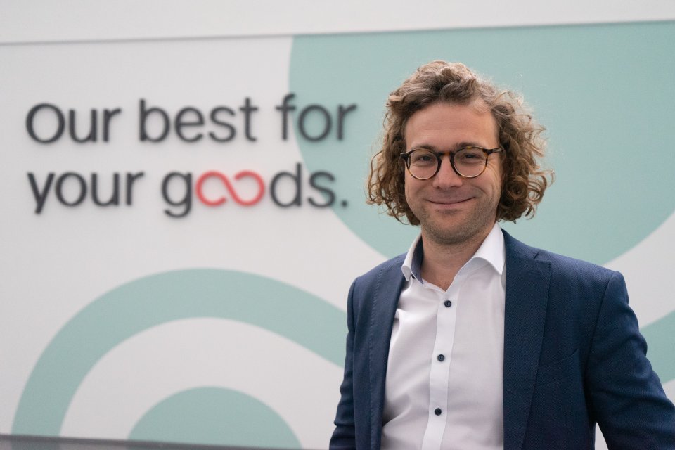 Packaging company adapa wins award for recyclable shrink bag